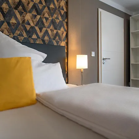 Boutique-hotel Zum Gruenen Baum آلتسناو اين اونترفرانكن