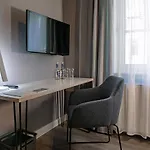 ホテル Boutique-hotel Zum Gruenen Baum 3*