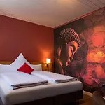Boutique-hotel Zum Gruenen Baum ホテル