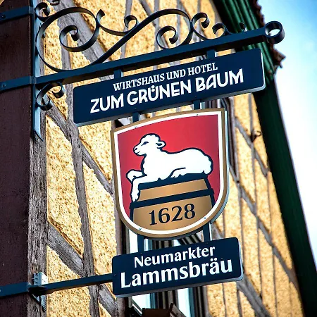 Boutique-hotel Zum Gruenen Baum Hotel