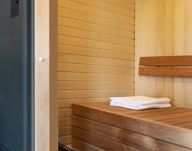 Hotell Boutique-hotel Zum Gruenen Baum 3*